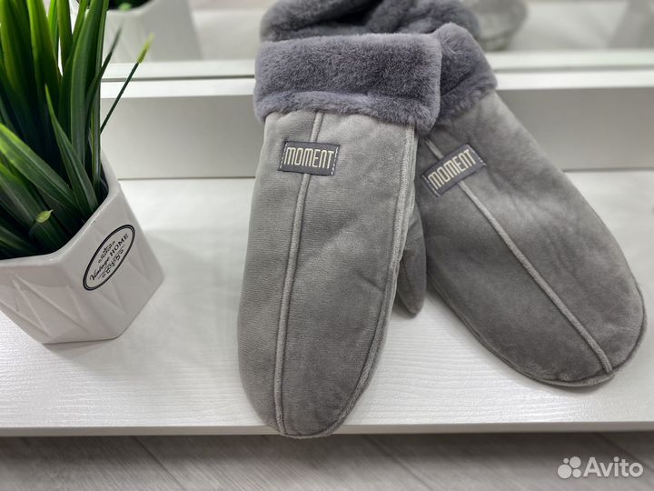 Варежки зимние женские