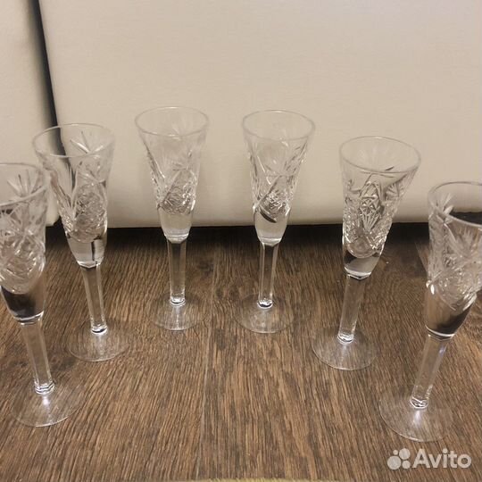 Новые хрустальные бокалы