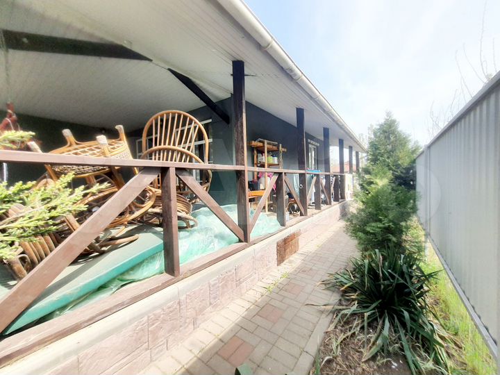 Дом 135 м² на участке 6 сот.