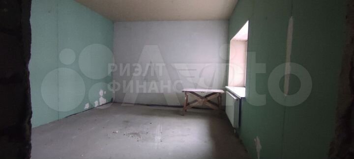 3-к. квартира, 95 м², 1/3 эт.