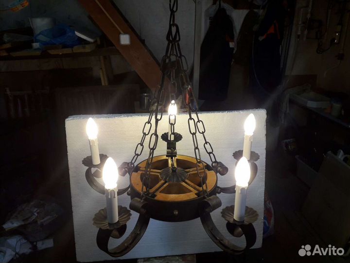 Люстра ретро для коттеджа