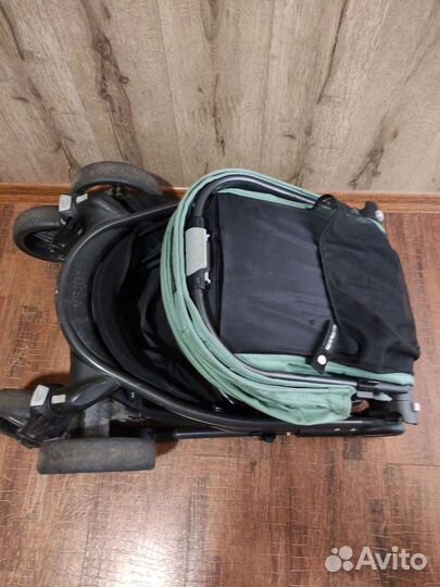 Прогулочная коляска baby jogger city versa