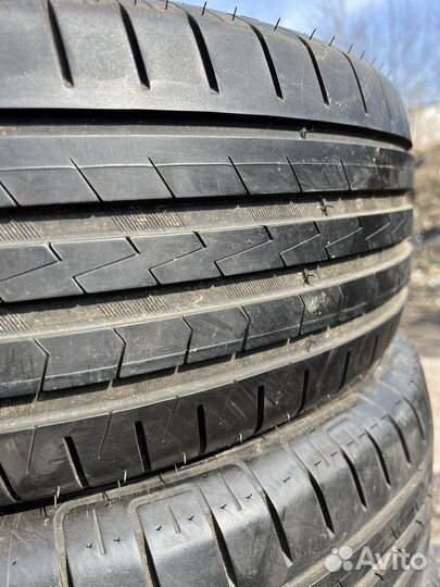 Vredestein SporTrac 5 215/60 R16