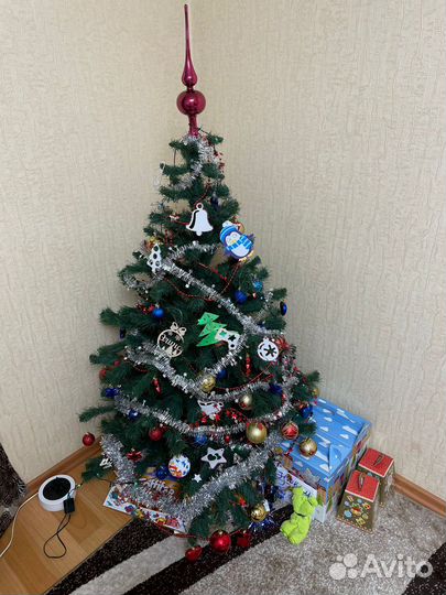 Елка искусственная