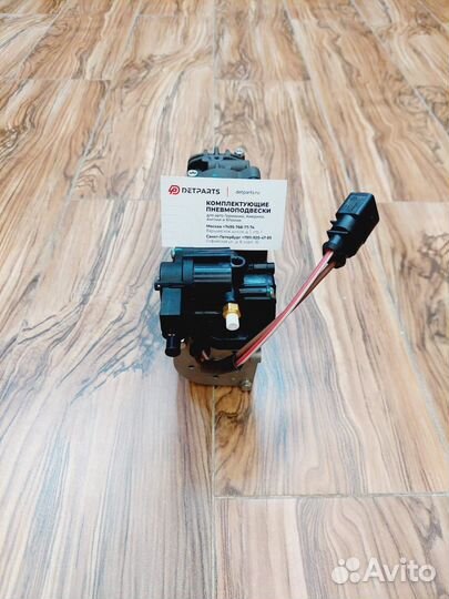 Компрессор Audi A6 С7 4H0616005C