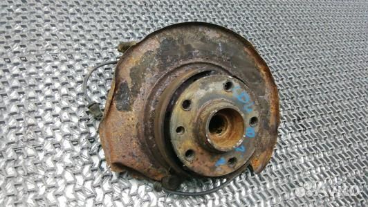 Ступица задняя правая volkswagen touareg 7L (COL10