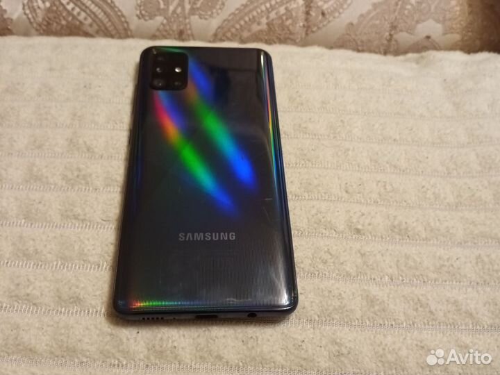 Samsung Galaxy A51, 4/64 ГБ