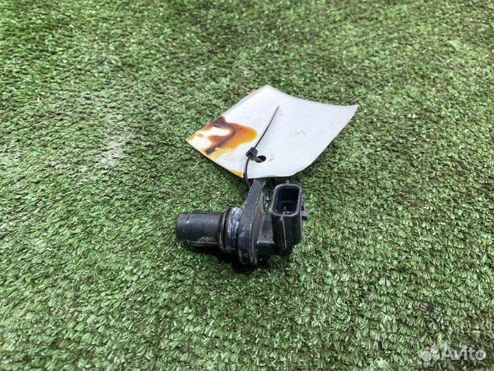 Датчик положения распредвала Nissan Teana J32