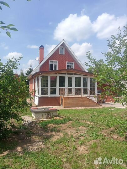 Плотник строитель