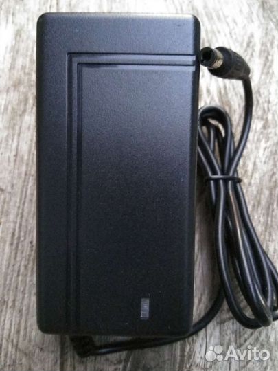 Блок питания триколор 12v 3a