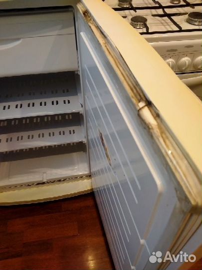 Холодильник бу