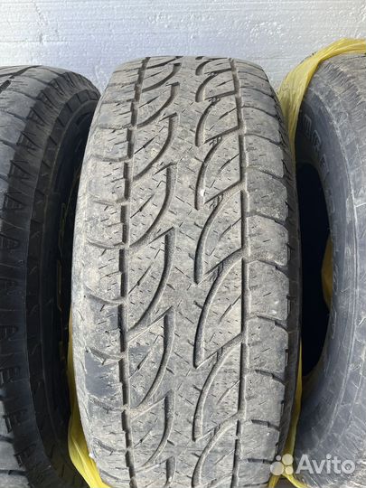 Bridgestone Dueler A/T 695 265/70 R16