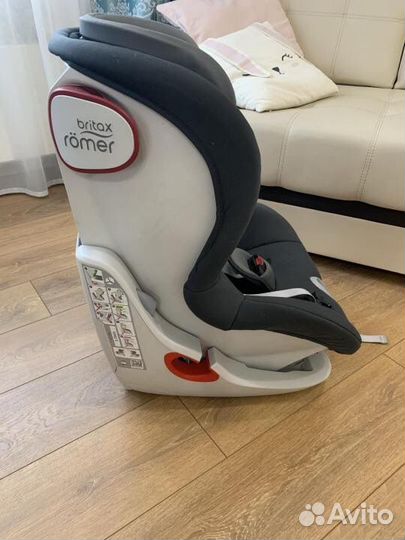 Автомобильное кресло Britax Roemer