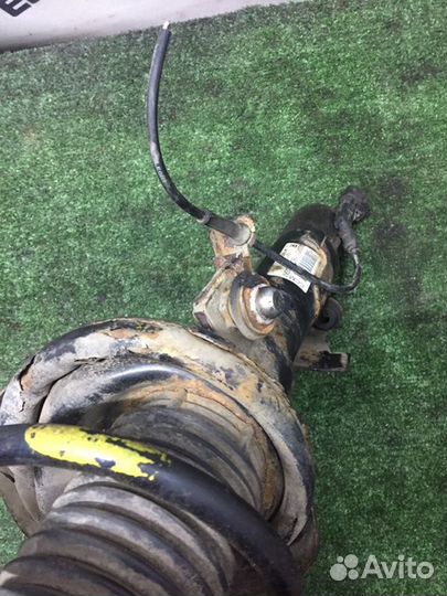 Амортизатор подвески передний правый Ford С-Max