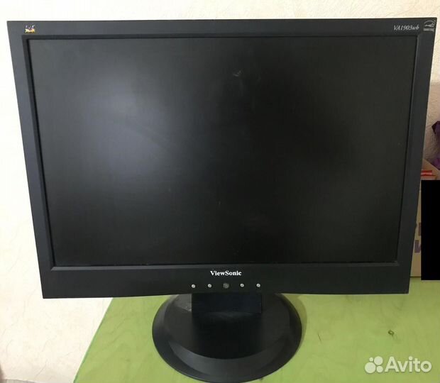 Мониторы BenQ и Viewsonic