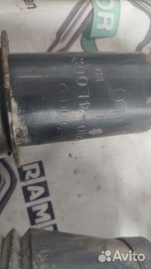 Стойки задние Kia Rio III