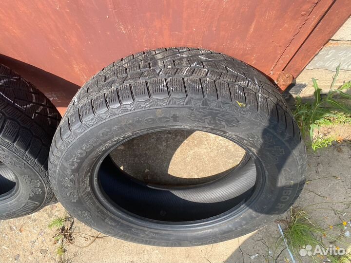 Continental ContiCrossContact Viking 235/60 R18