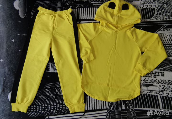 Костюм новый 110р