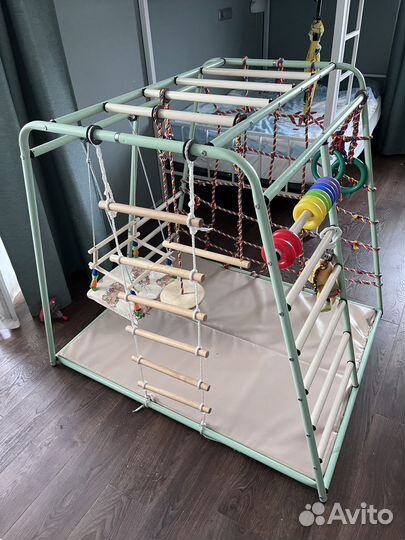 Спортивный уголок Весёлый малыш