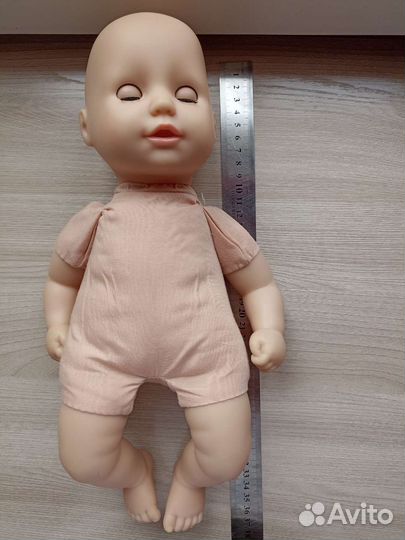 Кукла беби анабель