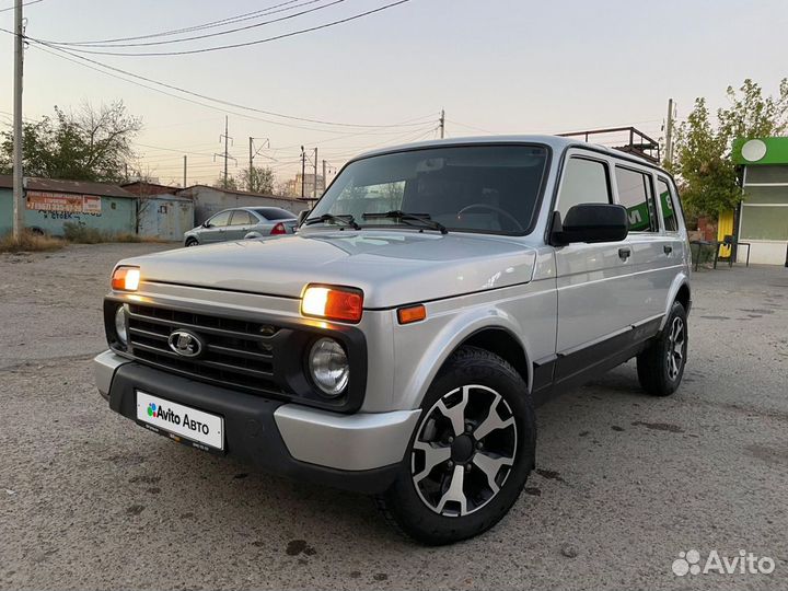 ВАЗ (LADA) 4x4 (Нива) 1.7 MT, 2019, 80 000 км