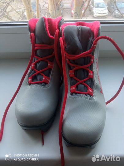 Лыжные ботинки детские