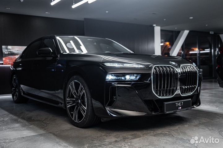 BMW 7 серия 3 AT, 2023
