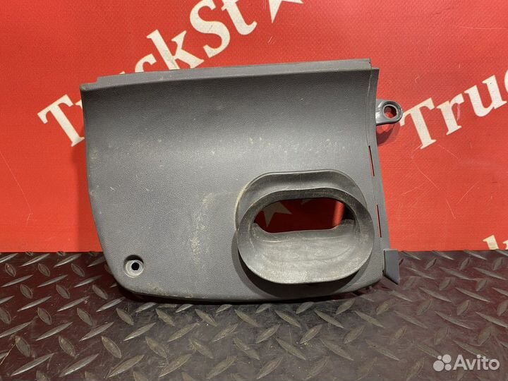 Накладка на торпедо левая Scania 5-series