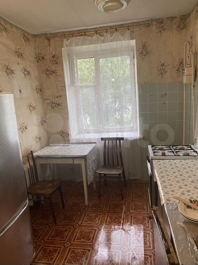 3-к. квартира, 60 м², 5/5 эт.
