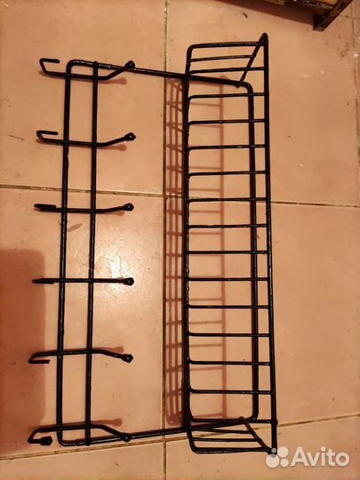 Вешалка металлическая