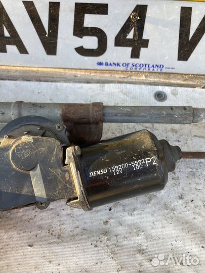 Трапеция стеклоочистителей Suzuki Liana