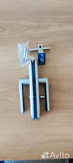 Дверные ручки