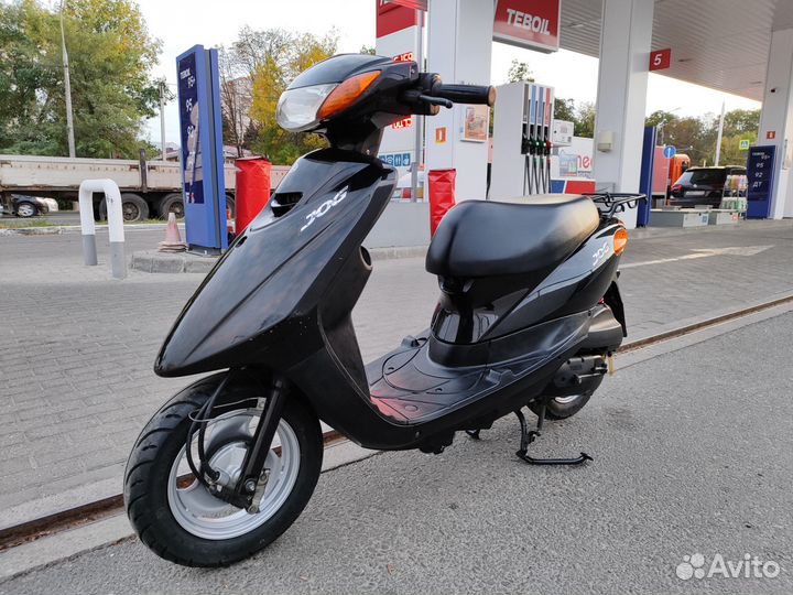 Yamaha jog RR красно белый