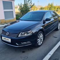 Volkswagen Passat 1.8 AMT, 2014, 212 500 км, с пробегом, цена 1 280 000 руб.