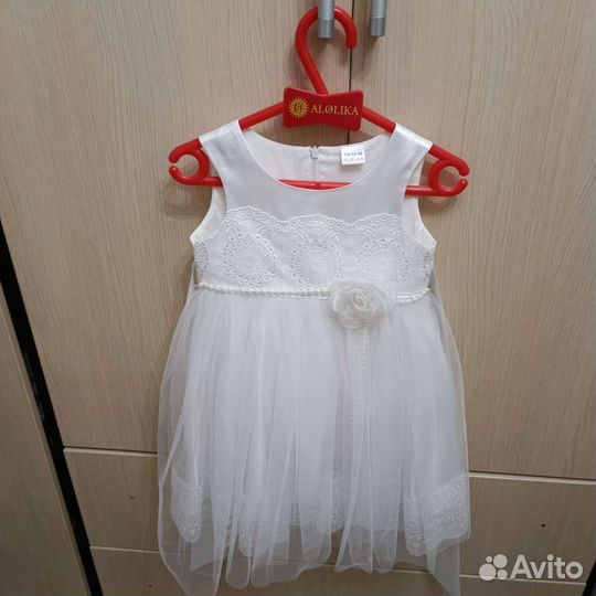 Платье для девочки белое праздничное