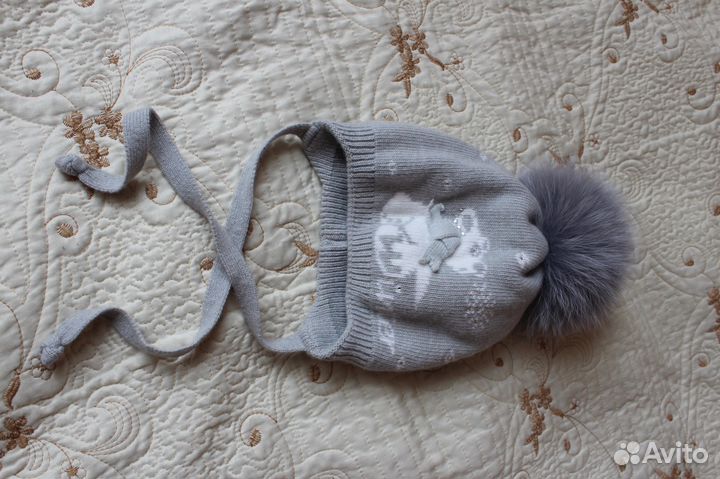 Шапка с помпоном нат. мех