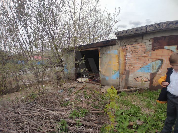 Гараж, > 30 м²