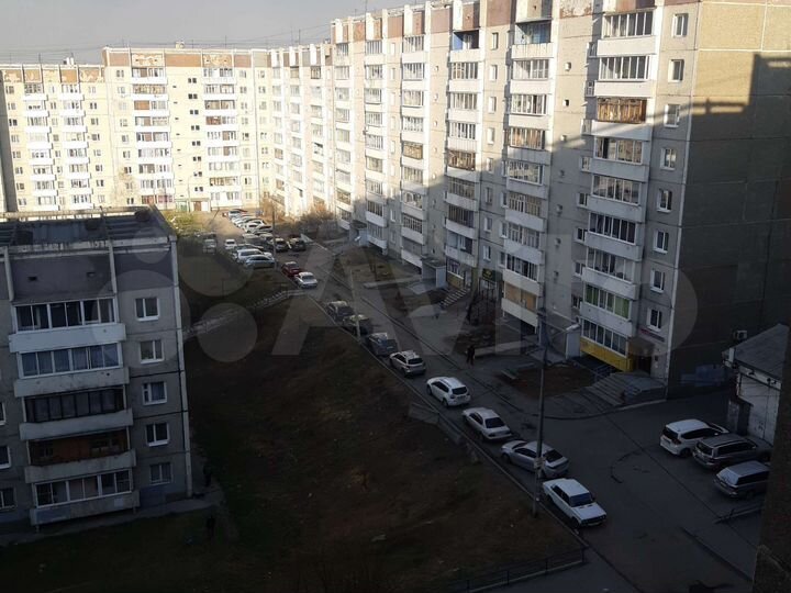 4-к. квартира, 74 м², 8/9 эт.