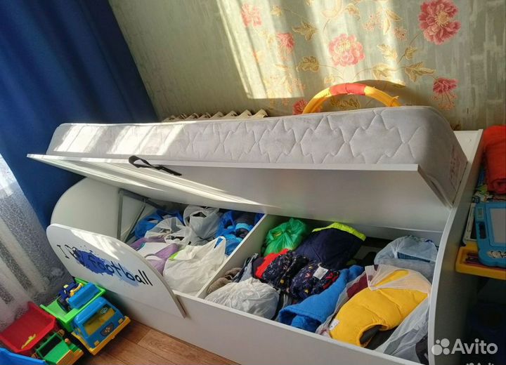 Кровать детская