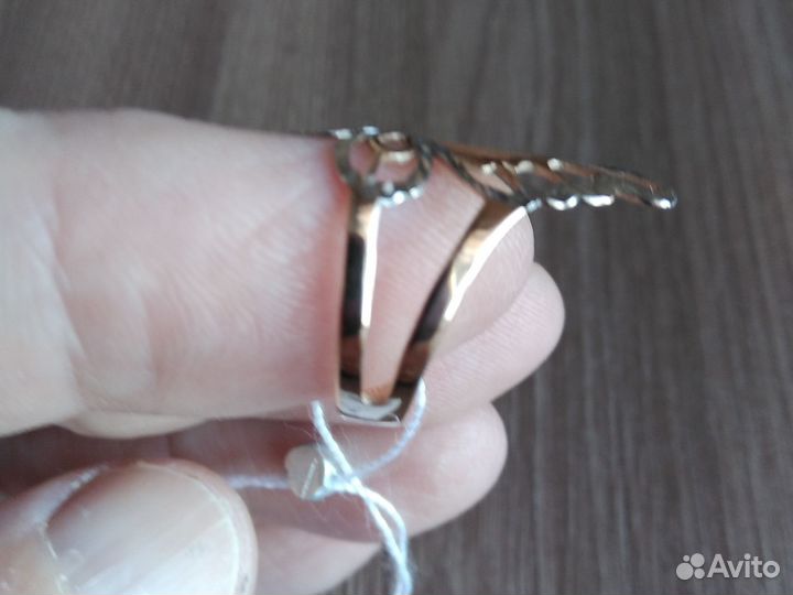 Серебряное кольцо радированное