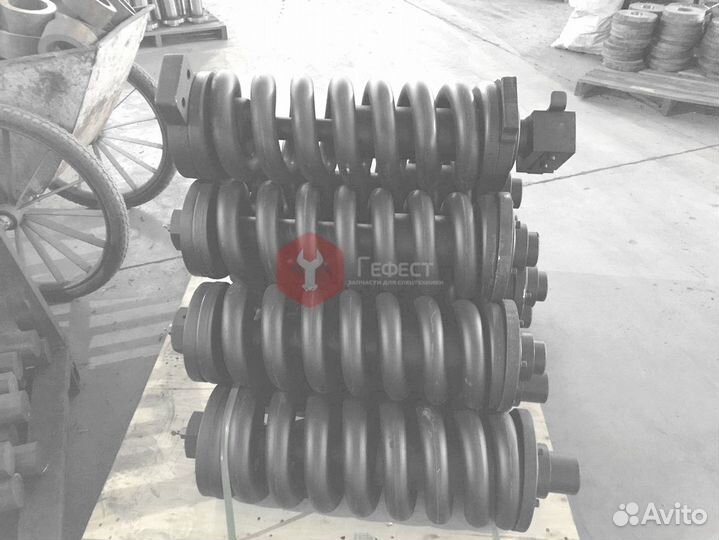 Натяжитель гусеницы Volvo EC380DHR