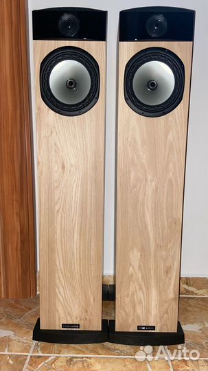 Напольная акустика Fyne Audio F302 Light Oak