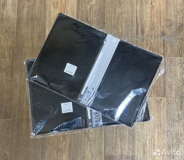 Папки-вкладыши с файлами, скоросшиватели