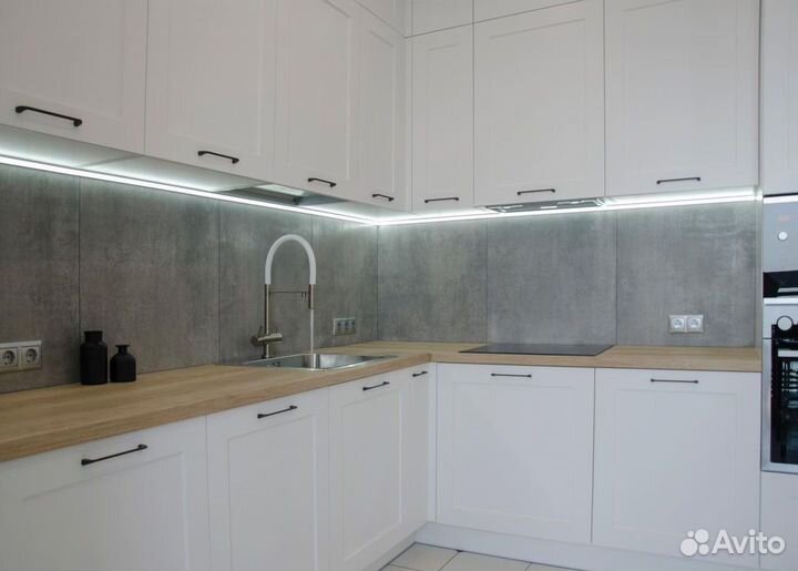 Кухонный гарнитур (любые размеры)