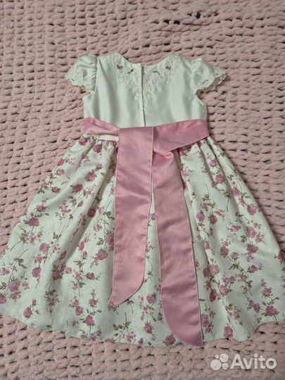 Дизайнерское платье для девочки 110