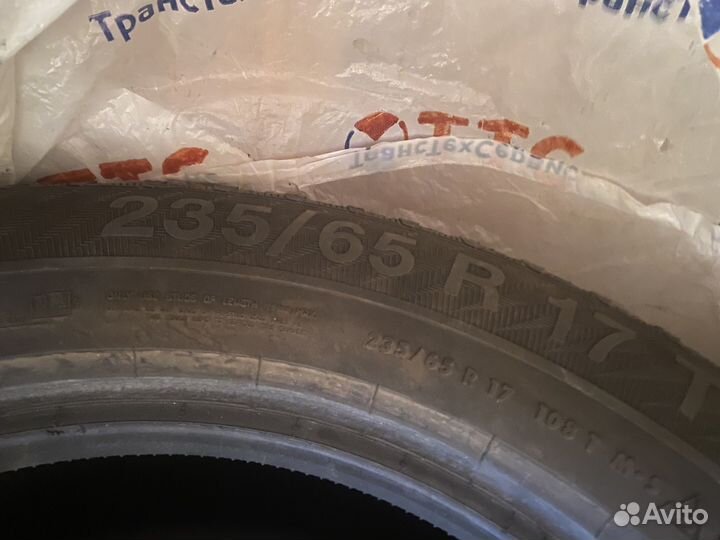 Gislaved Nord Frost 200 SUV 235/65 R17 108T