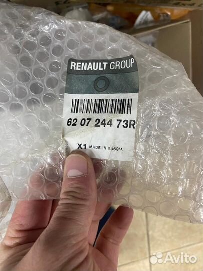 620724473R накладка переднего бампера duster