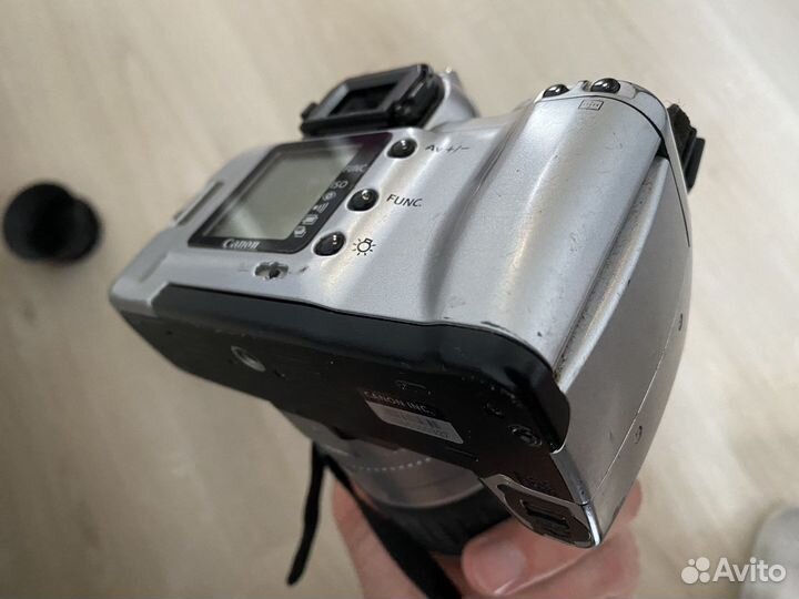 Зеркальный фотоаппарат (пленочный)canon eos300v