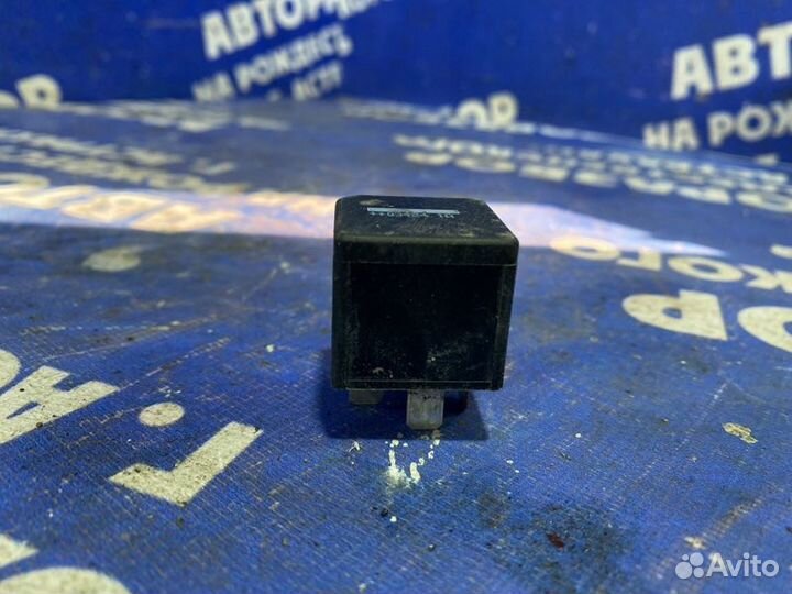 Реле Ford Focus 1 седан 2002