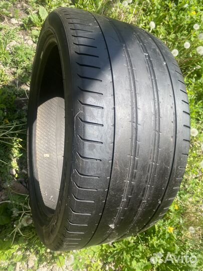 Pirelli P Zero 295/35 R21